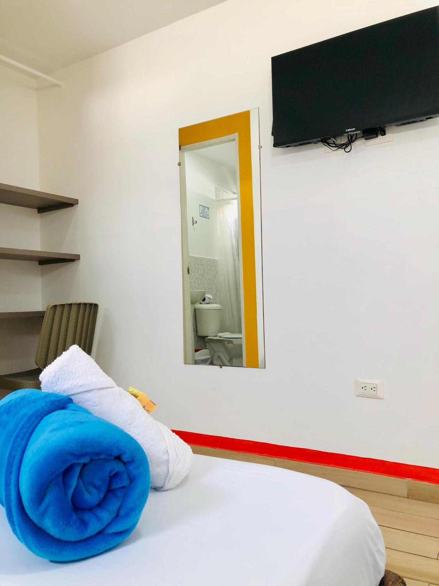 Hotel Cafe Color Armenia  Ngoại thất bức ảnh