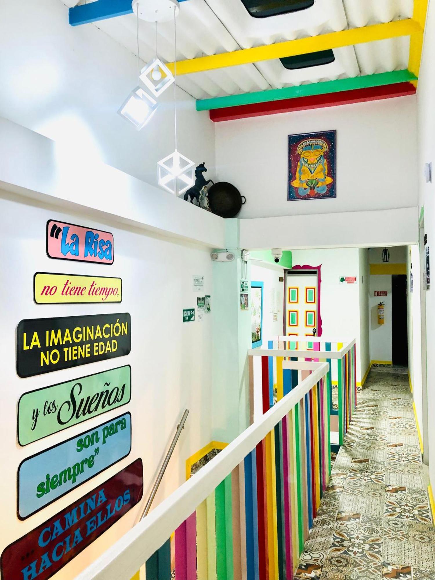 Hotel Cafe Color Armenia  Ngoại thất bức ảnh
